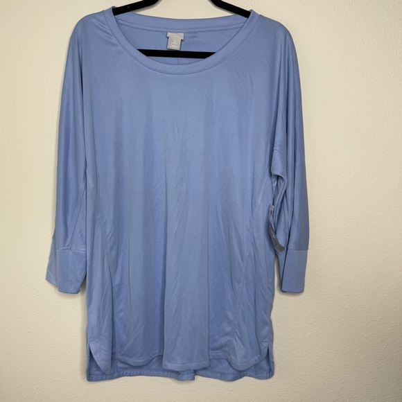 Chico’s Knit Top Sandwash Wedge Tunic Top 3/4 Sleeve Blue Veil Size 2 US SIZE 10 - Picture 2 of 11